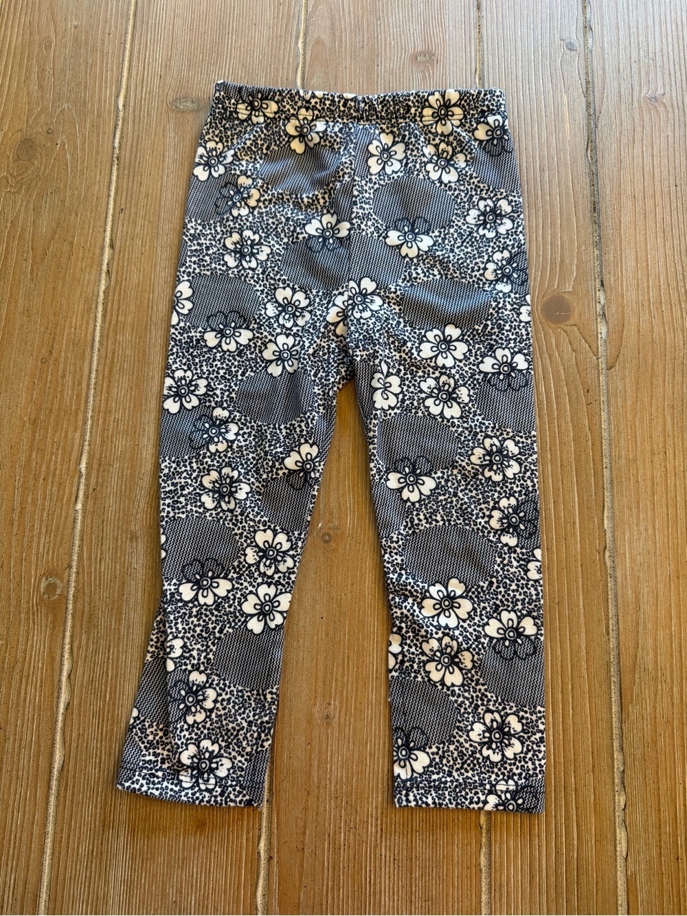 Pippa & Julie Navy and White Floral Leggings